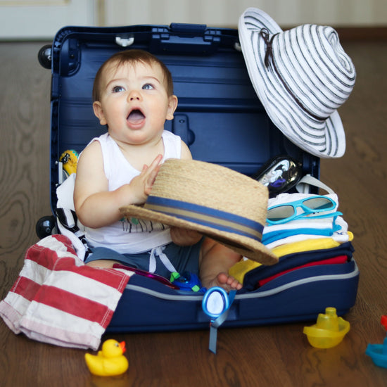 Travelling with your Babies & Toddlers ? Keep a Checklist Ready.